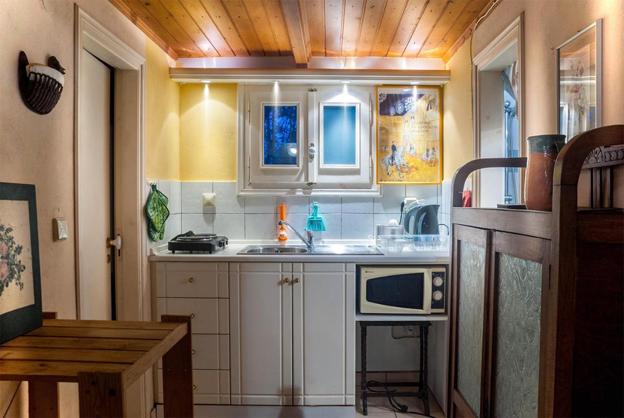 House In The Olive Garden Apartment